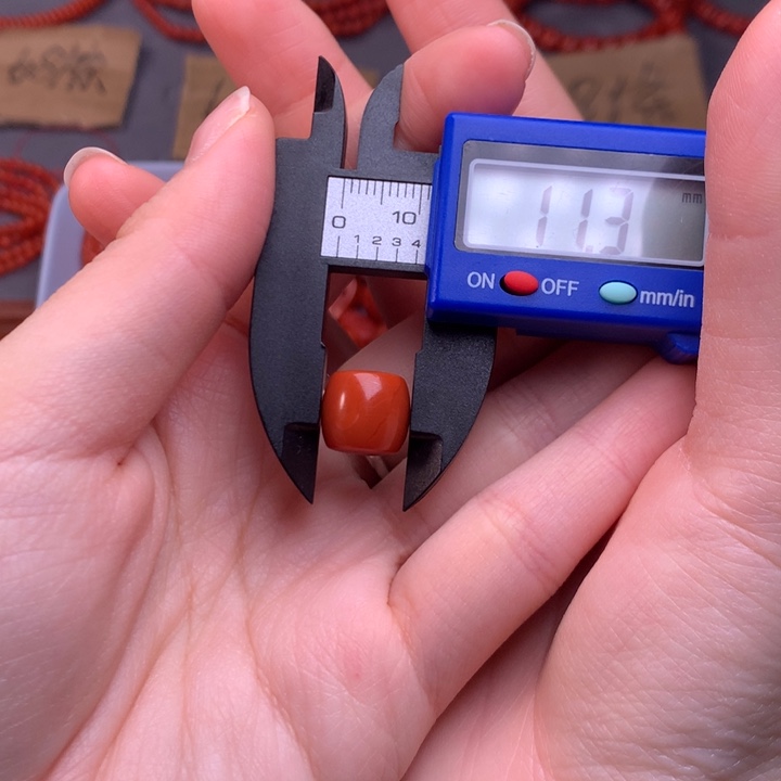 【闪购商品】未镶嵌配饰微瑕南红玛瑙