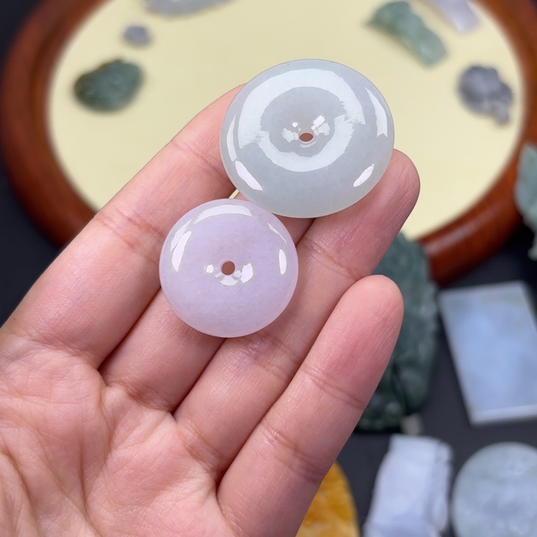 翡翠吊坠(不含链)未镶嵌肖****头