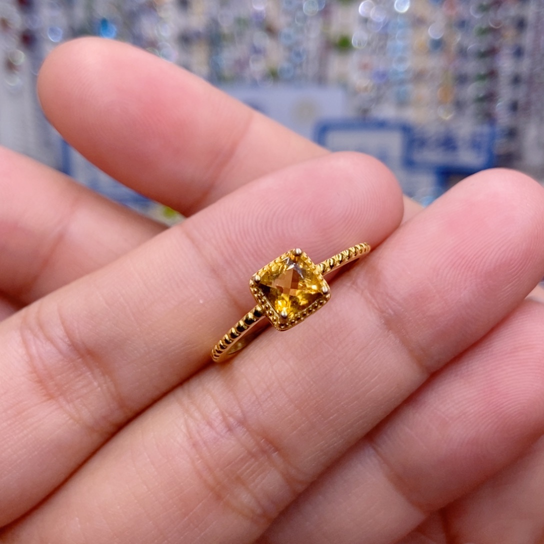 银S925镶嵌黄晶戒指