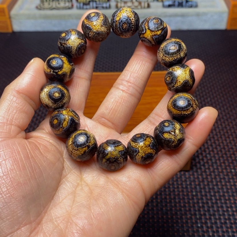 【闪购商品】玛瑙/玉髓手链未镶嵌人****啊