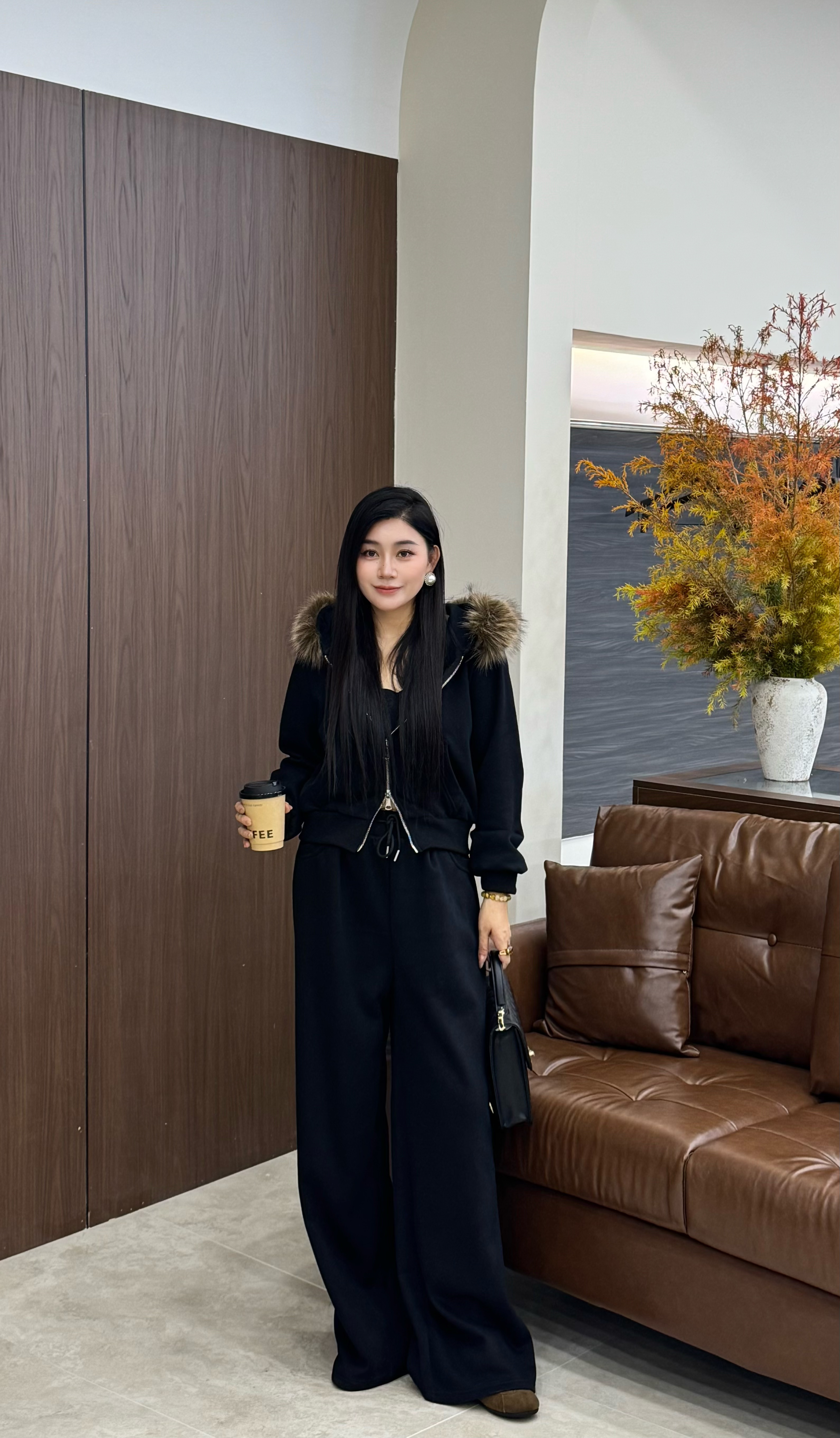 8005韩版新款毛领连帽拉链短款卫衣显瘦抽绳阔腿裤时髦两件套