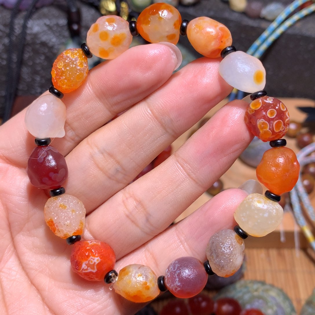 未镶嵌玛瑙/玉髓珠宝半成品