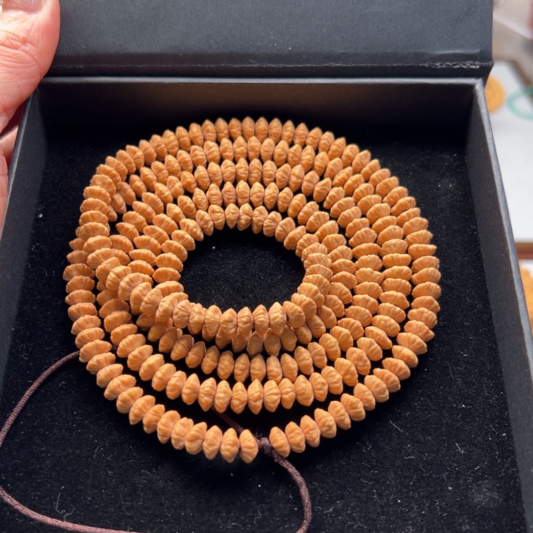 莲花菩提吊坠新春福利【蝶恋花】