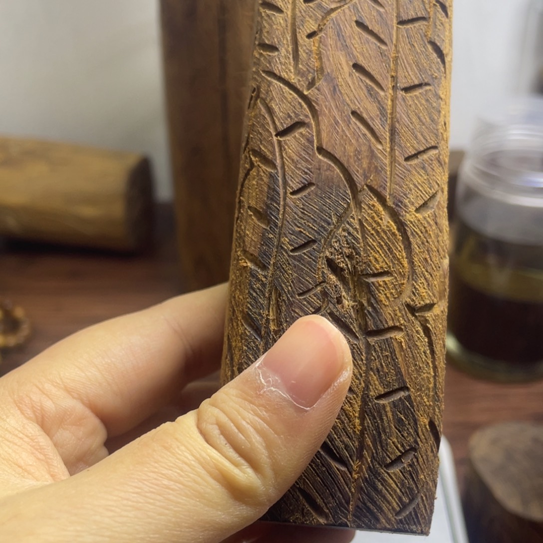 姚***观檀香木手把件手把件