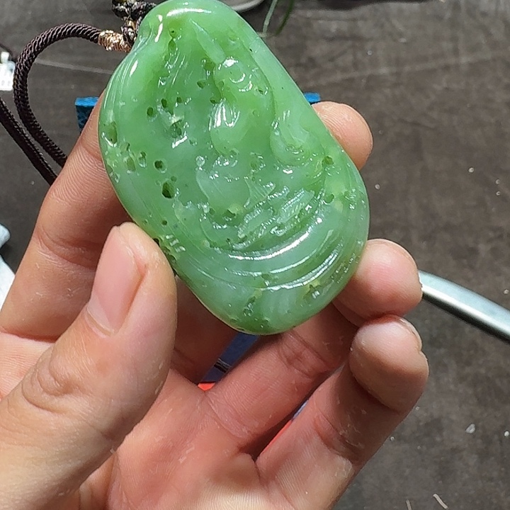 未镶嵌和田玉挂件