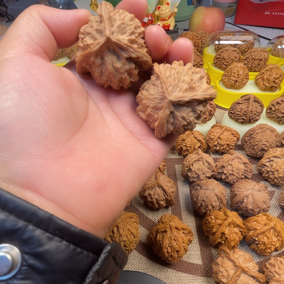 风***阳文玩核桃吊坠盘山三棱