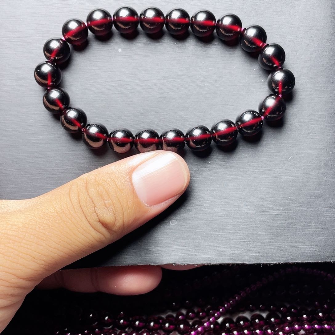 石榴石手链未镶嵌8.0MM毕业级酒红单圈天花板10A级