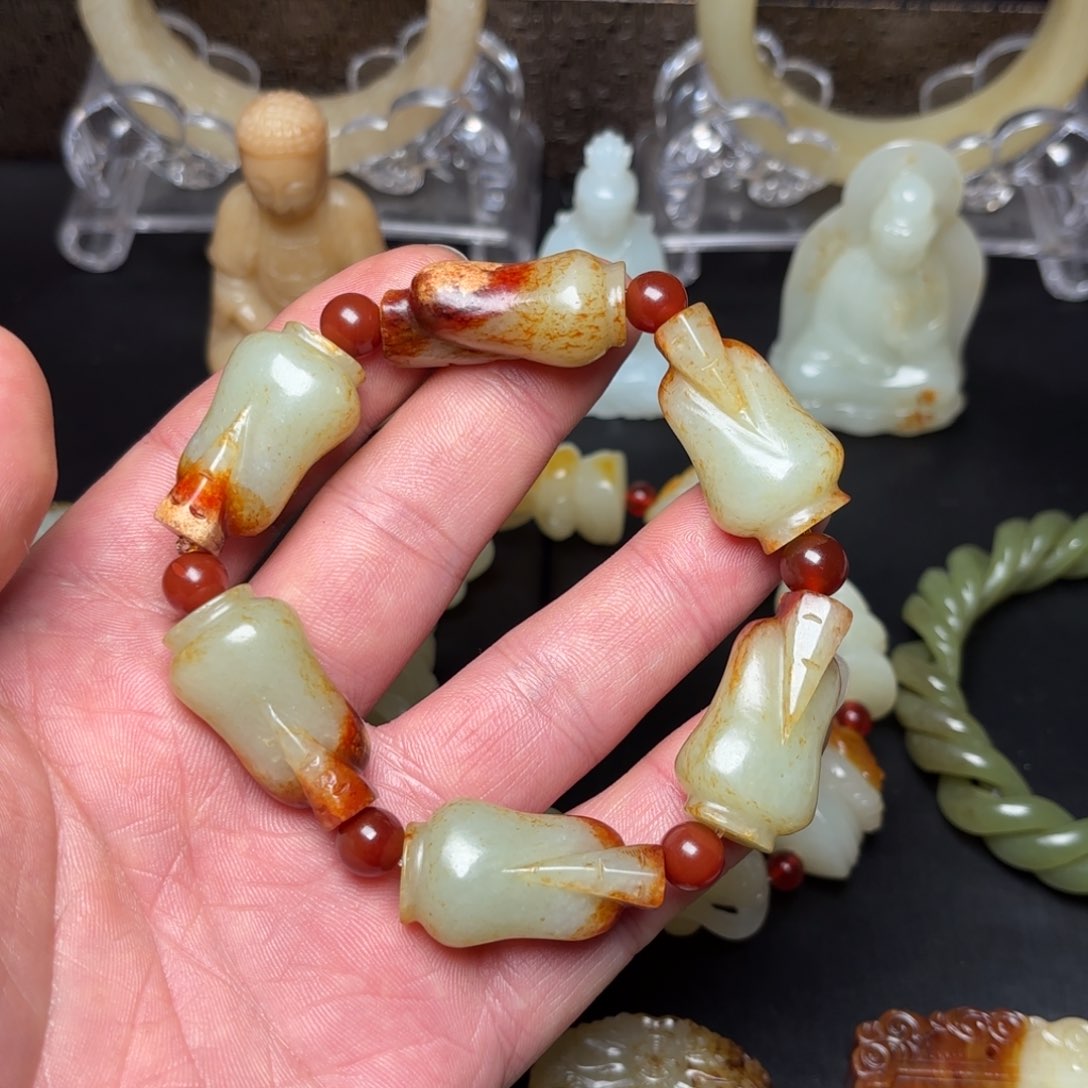 和田玉吊坠(不含链)未镶嵌好*