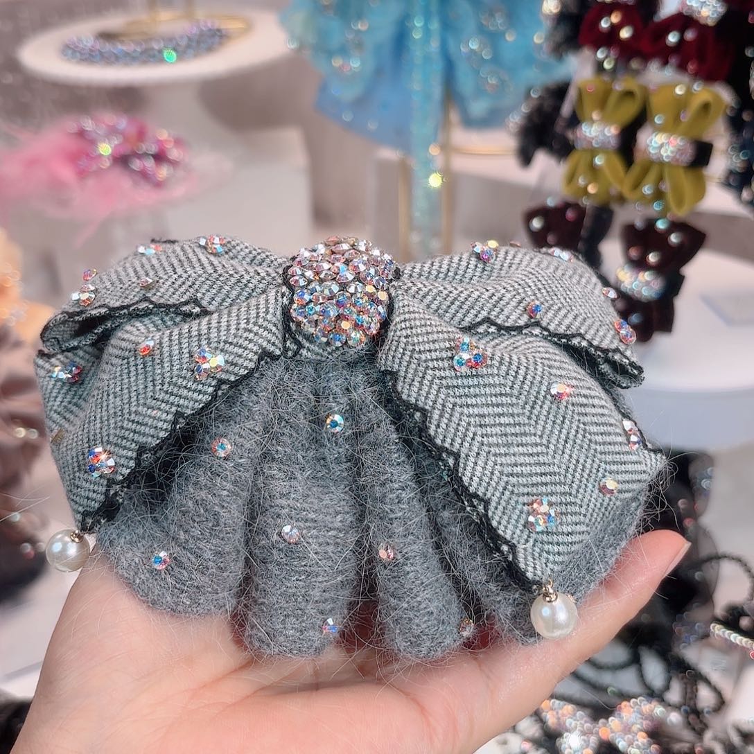 小***李布艺非金属马尾夹