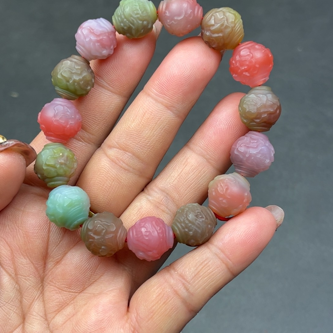 南红玛瑙手串未镶嵌