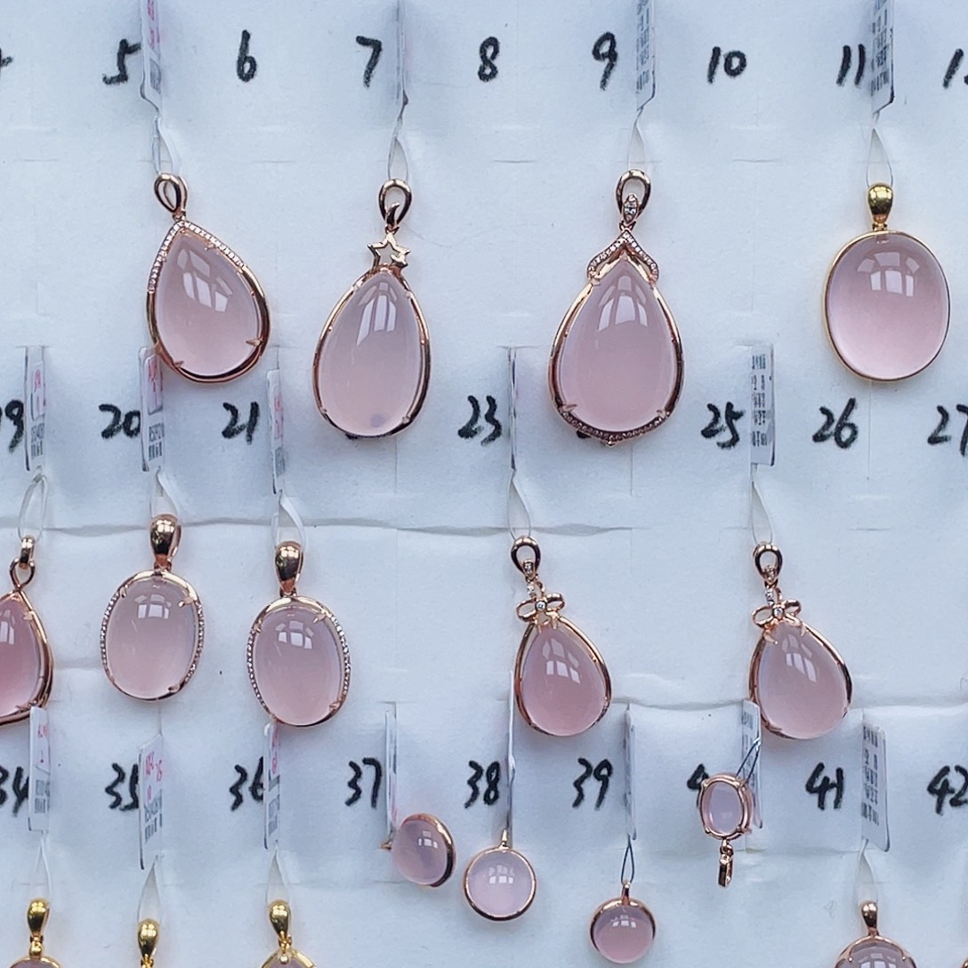 吊坠(不含链)18K金镶嵌芙蓉石