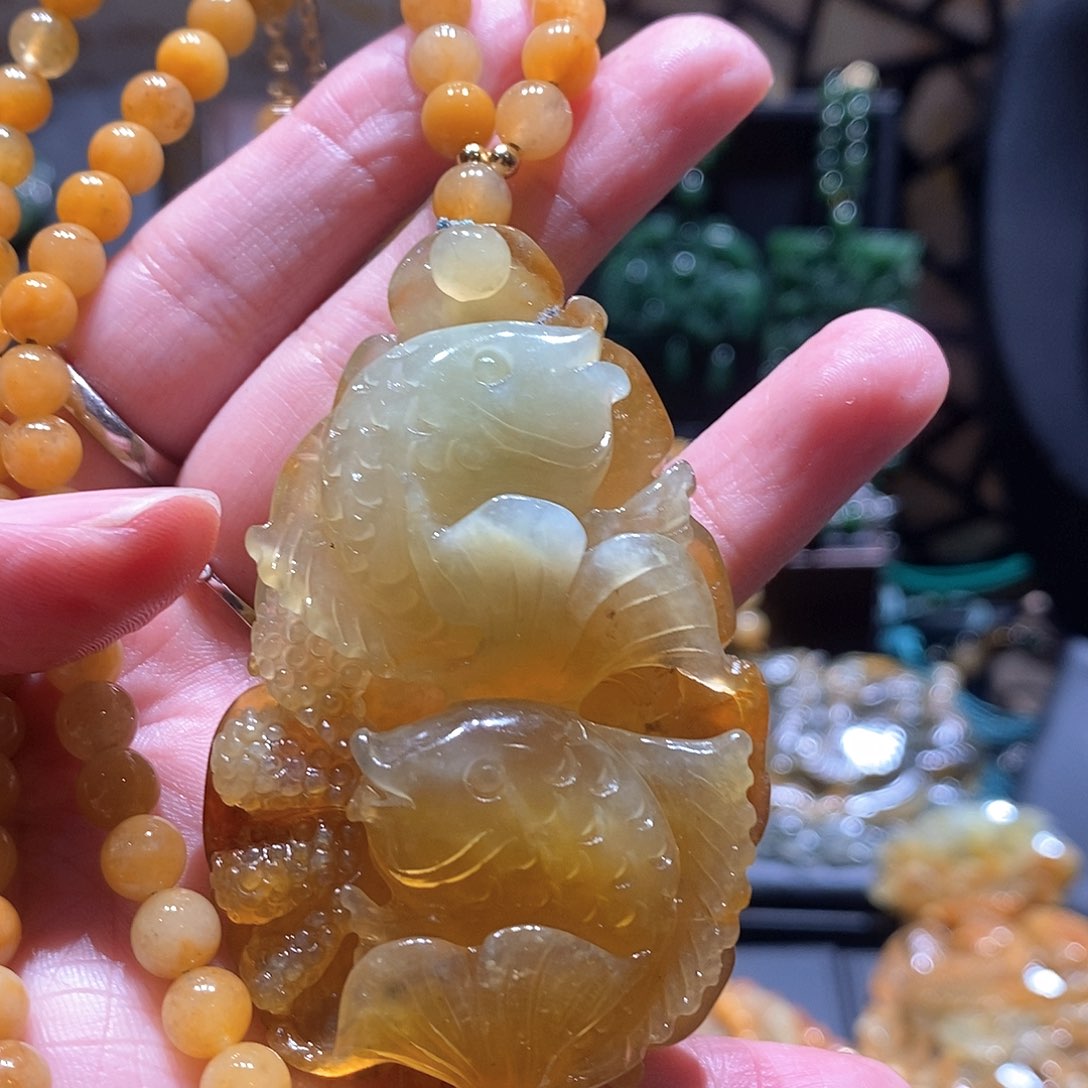 未镶嵌岫玉毛衣链