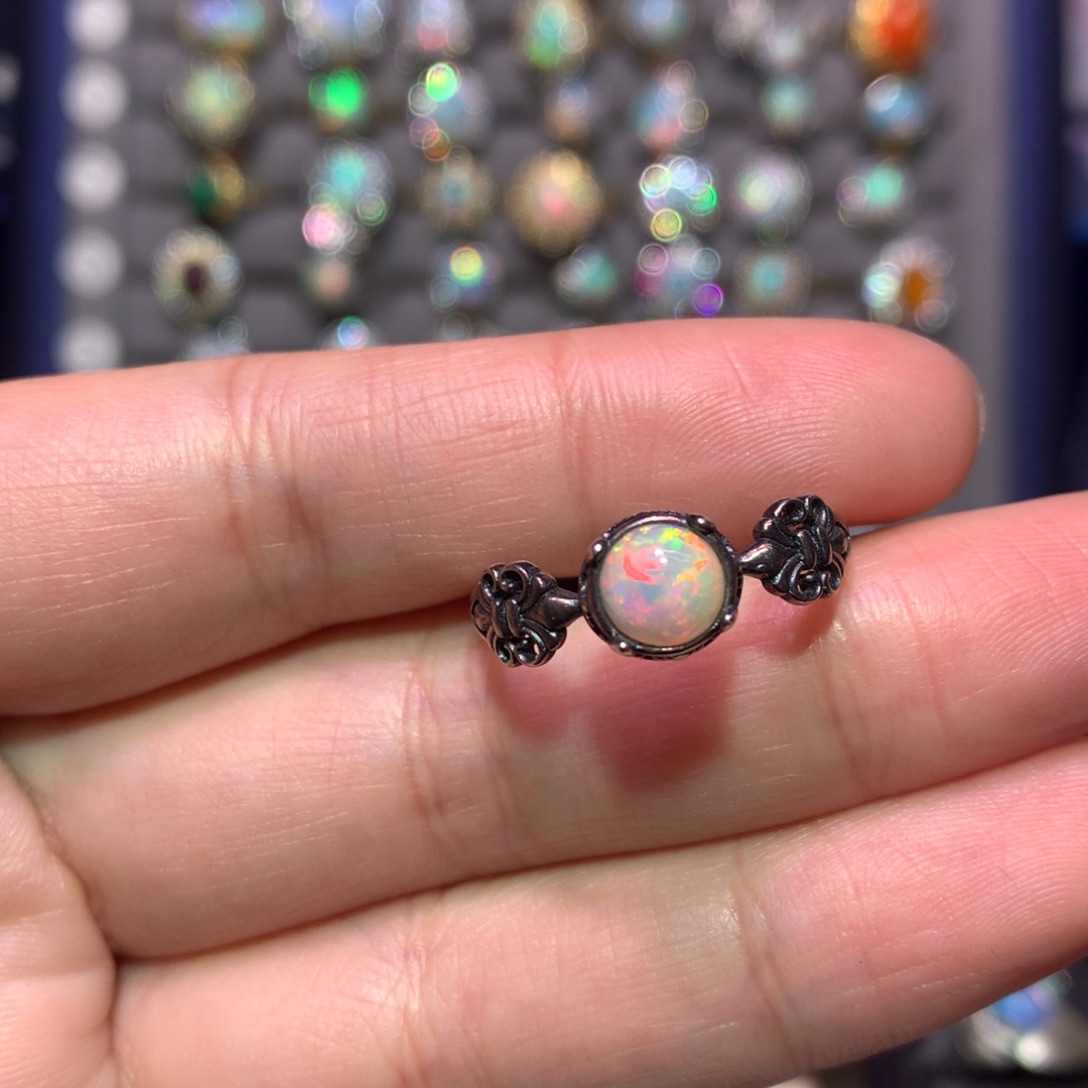 银S925镶嵌欧泊戒指款式