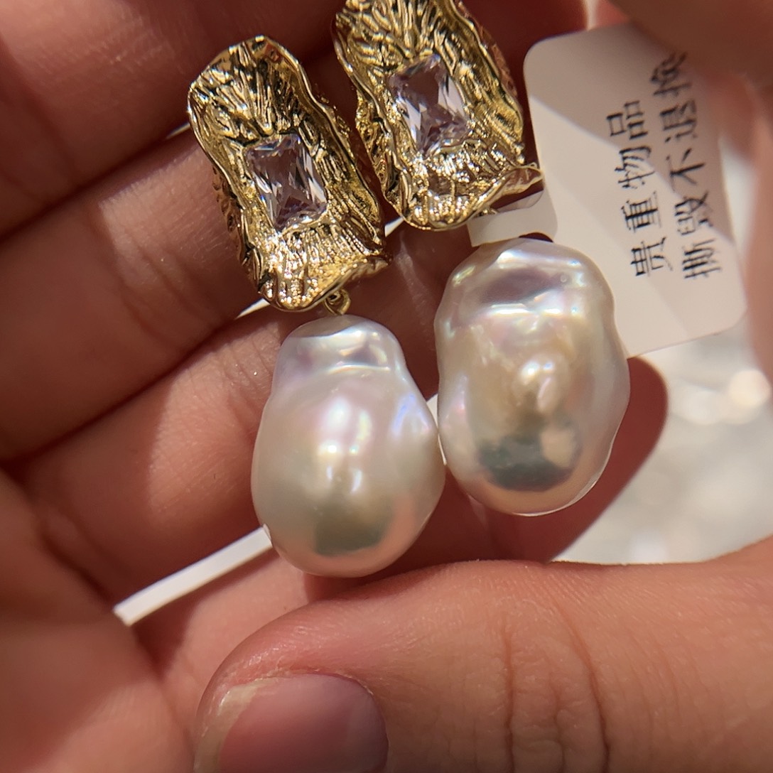 淡水珍珠耳饰合金