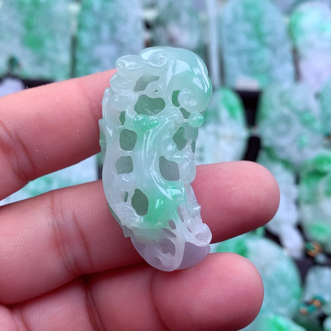 翡翠吊坠(不含链)未镶嵌