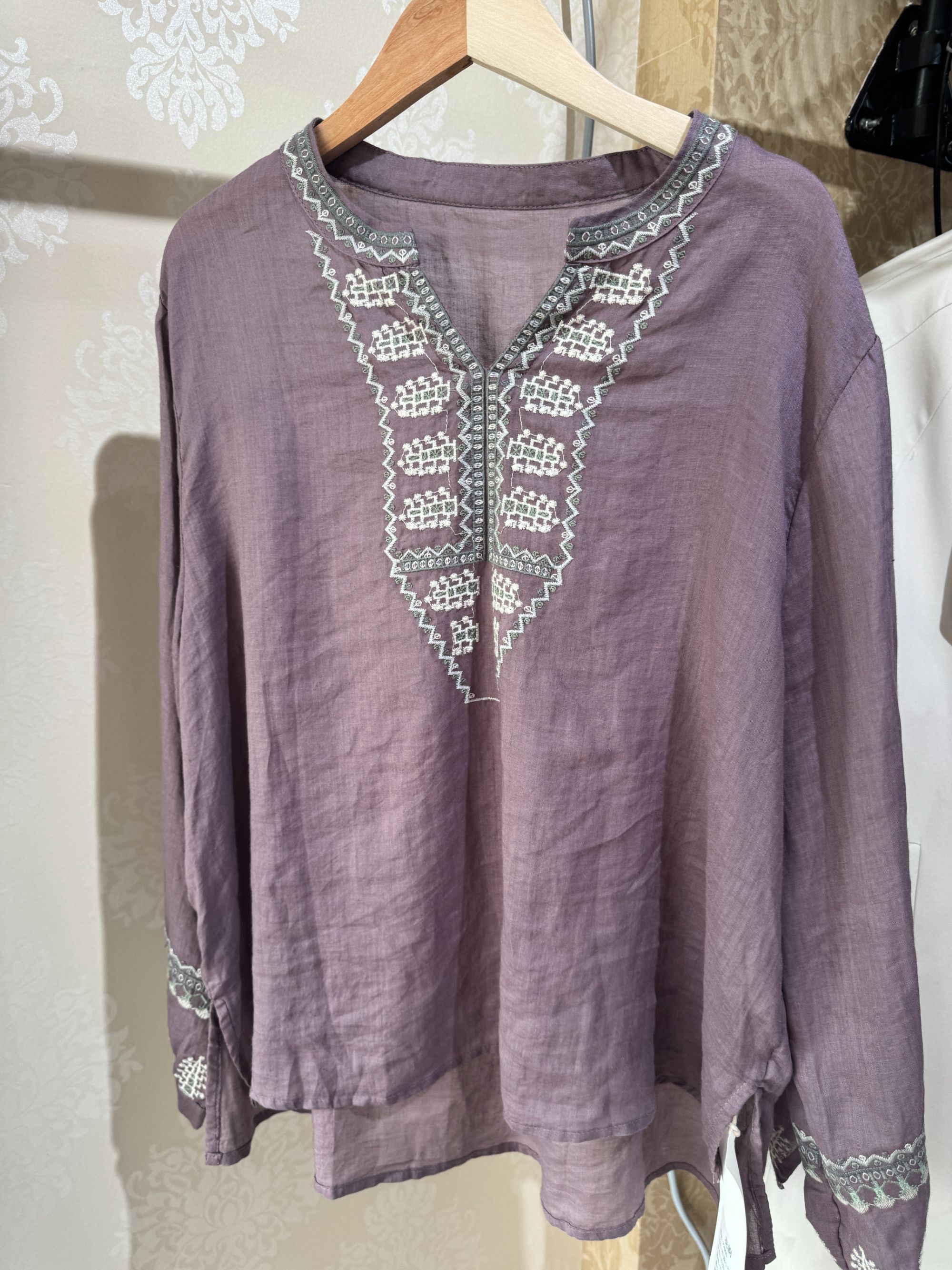 紫色苎麻上衣国风刺绣宽松版型