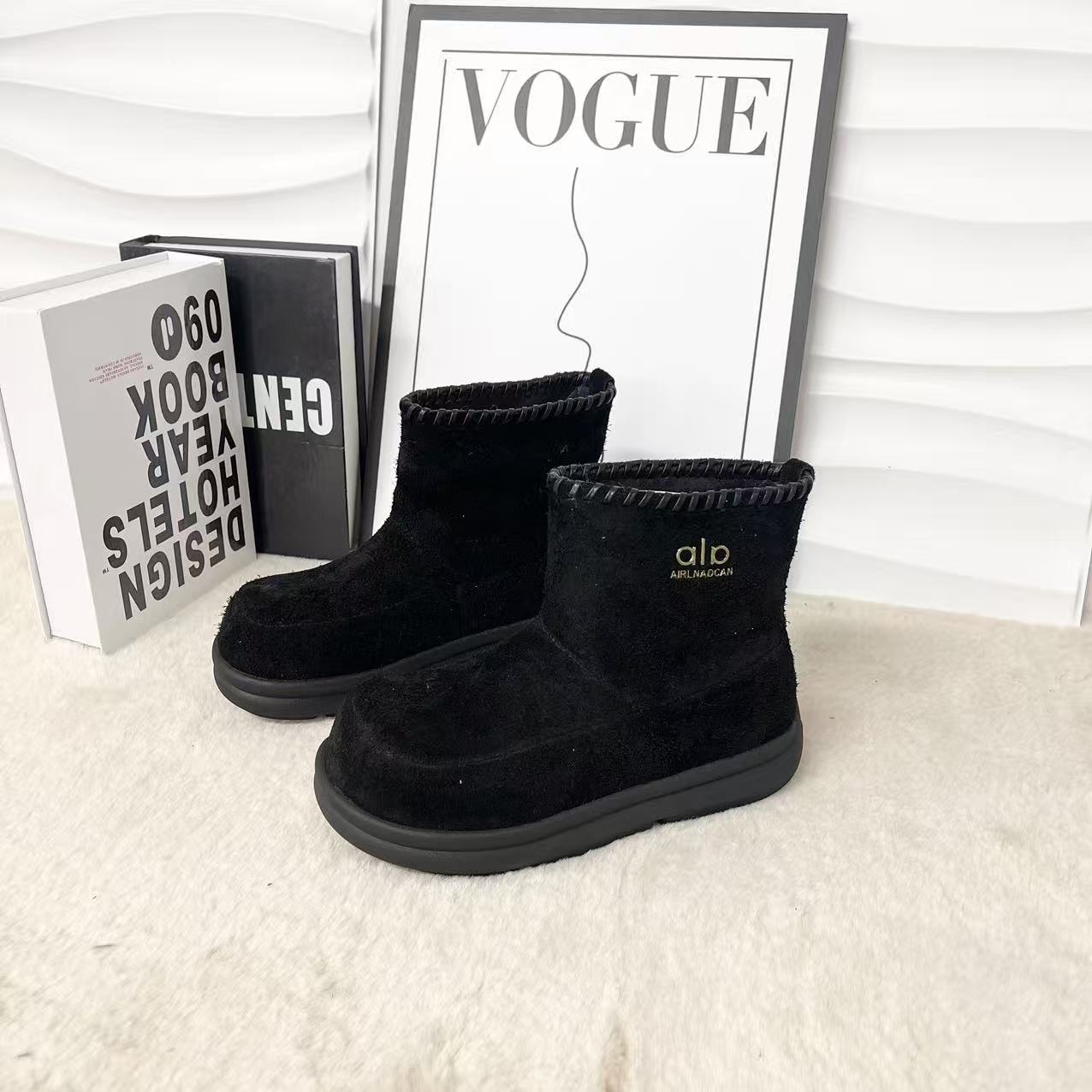 新款气质百搭潮流女士{大棉}时尚休闲短靴/FLDN/779-126