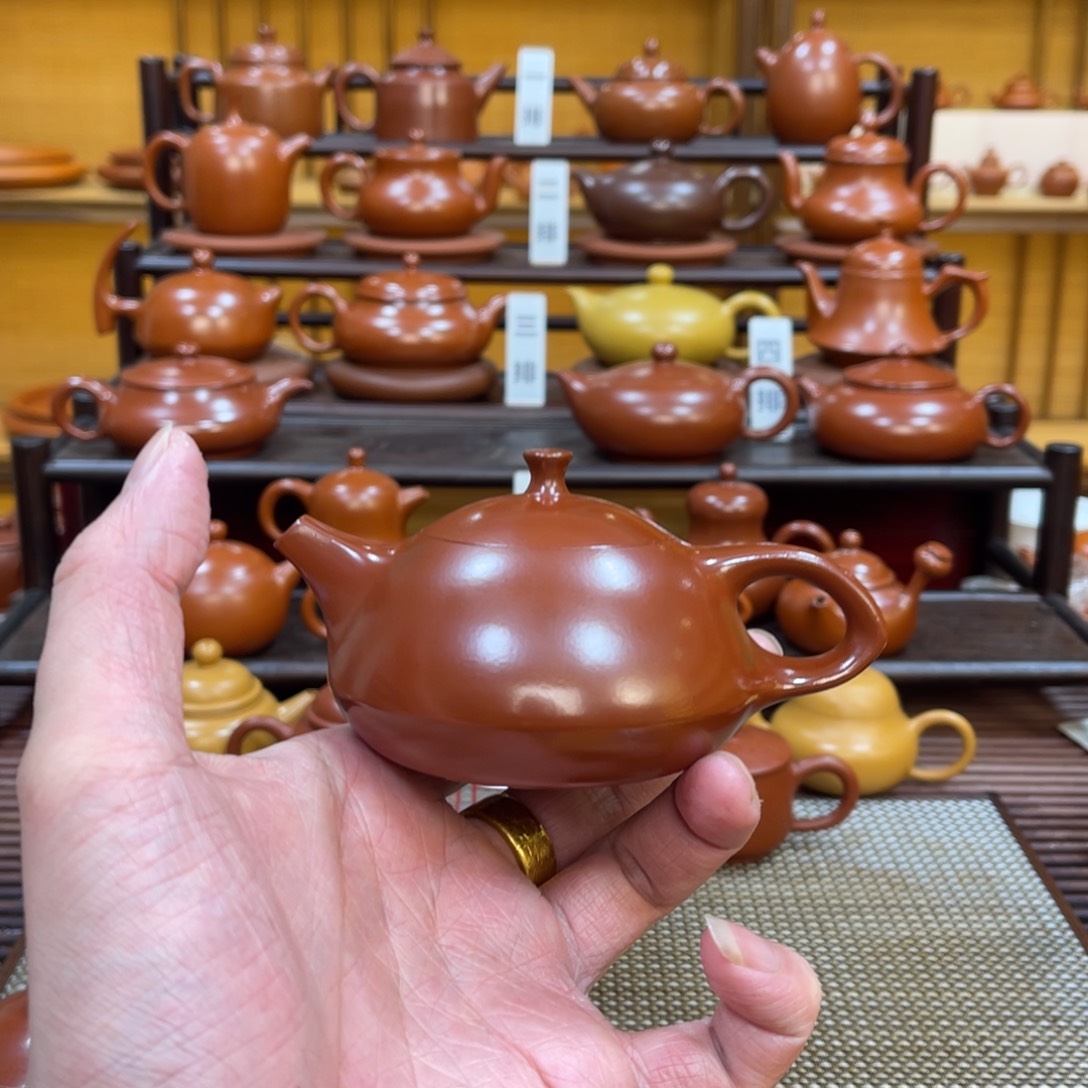 朱泥茶壶玉兔 120-130cc