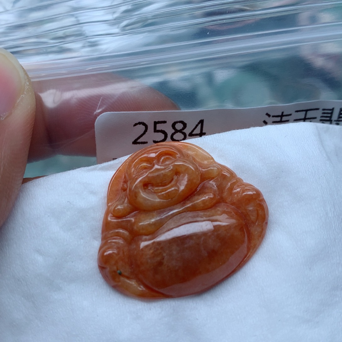 翡翠颈饰未镶嵌吊坠