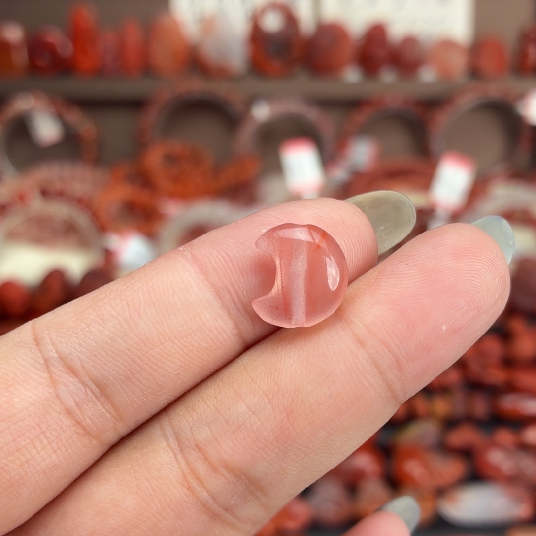 南红玛瑙未镶嵌颈饰通孔月亮