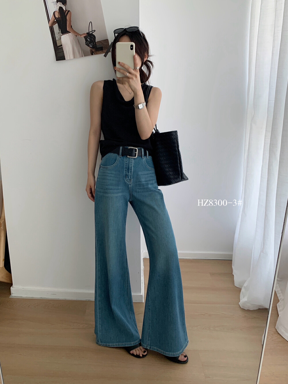腰带来塞尔牛仔喇叭裤