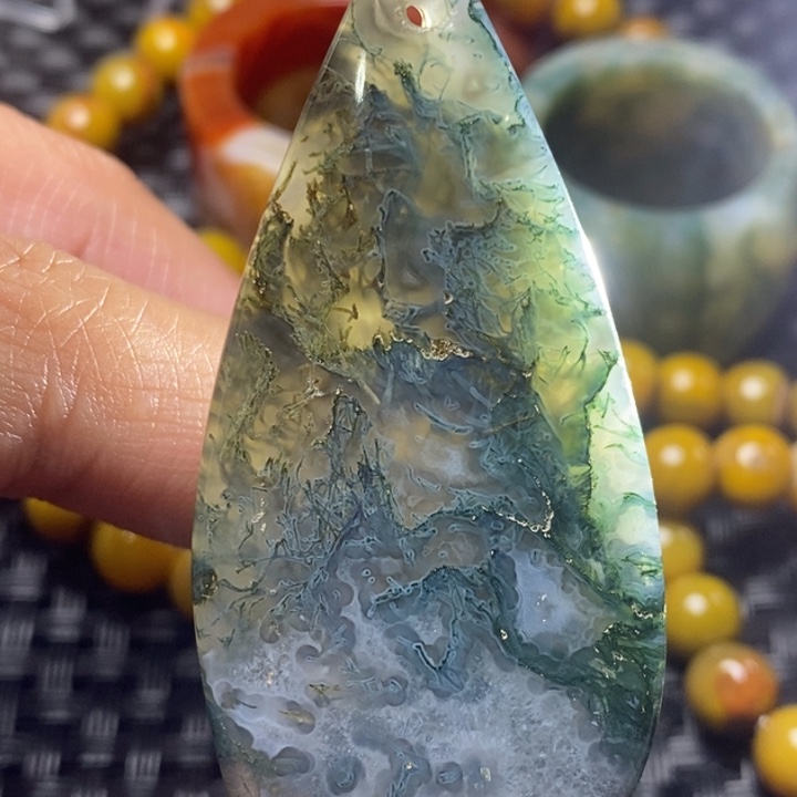 玛瑙/玉髓颈饰未镶嵌