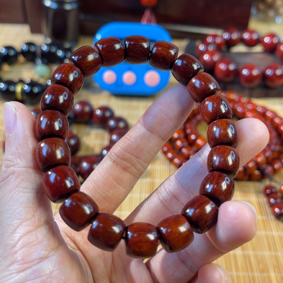 跃***龙木小叶紫檀手工艺