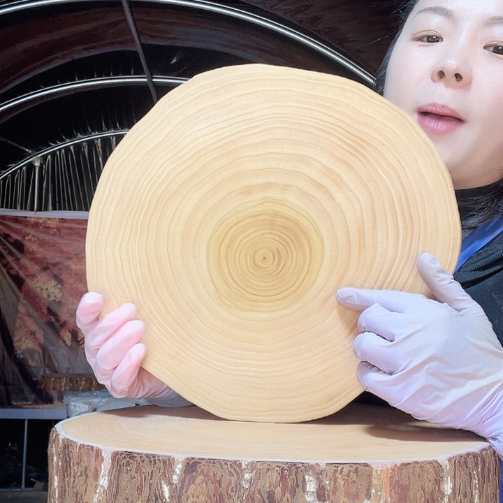 木银杏木菜板整木整切