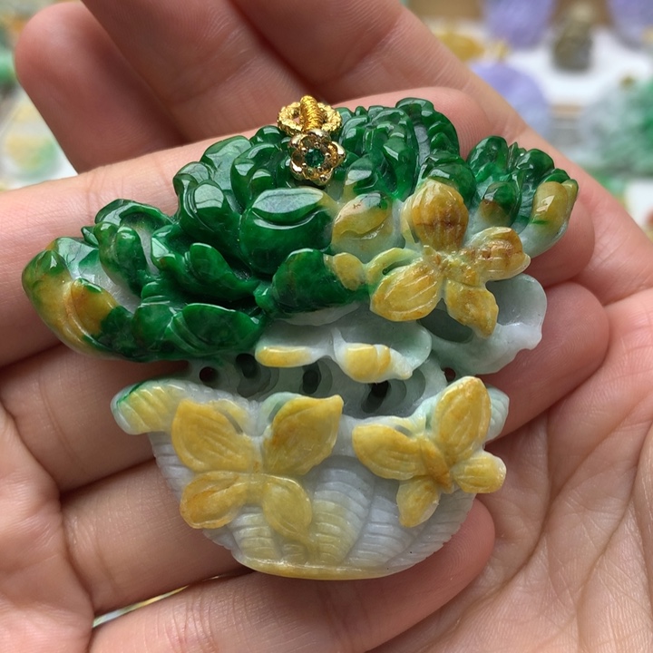 颈饰未镶嵌翡翠翡翠