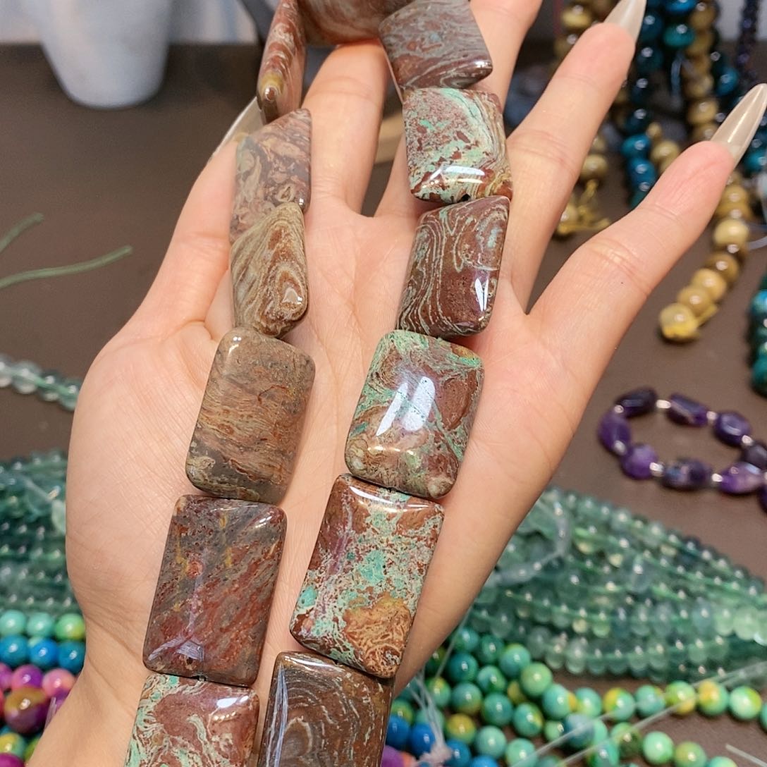 散珠玛瑙/玉髓凤凰松牌一条