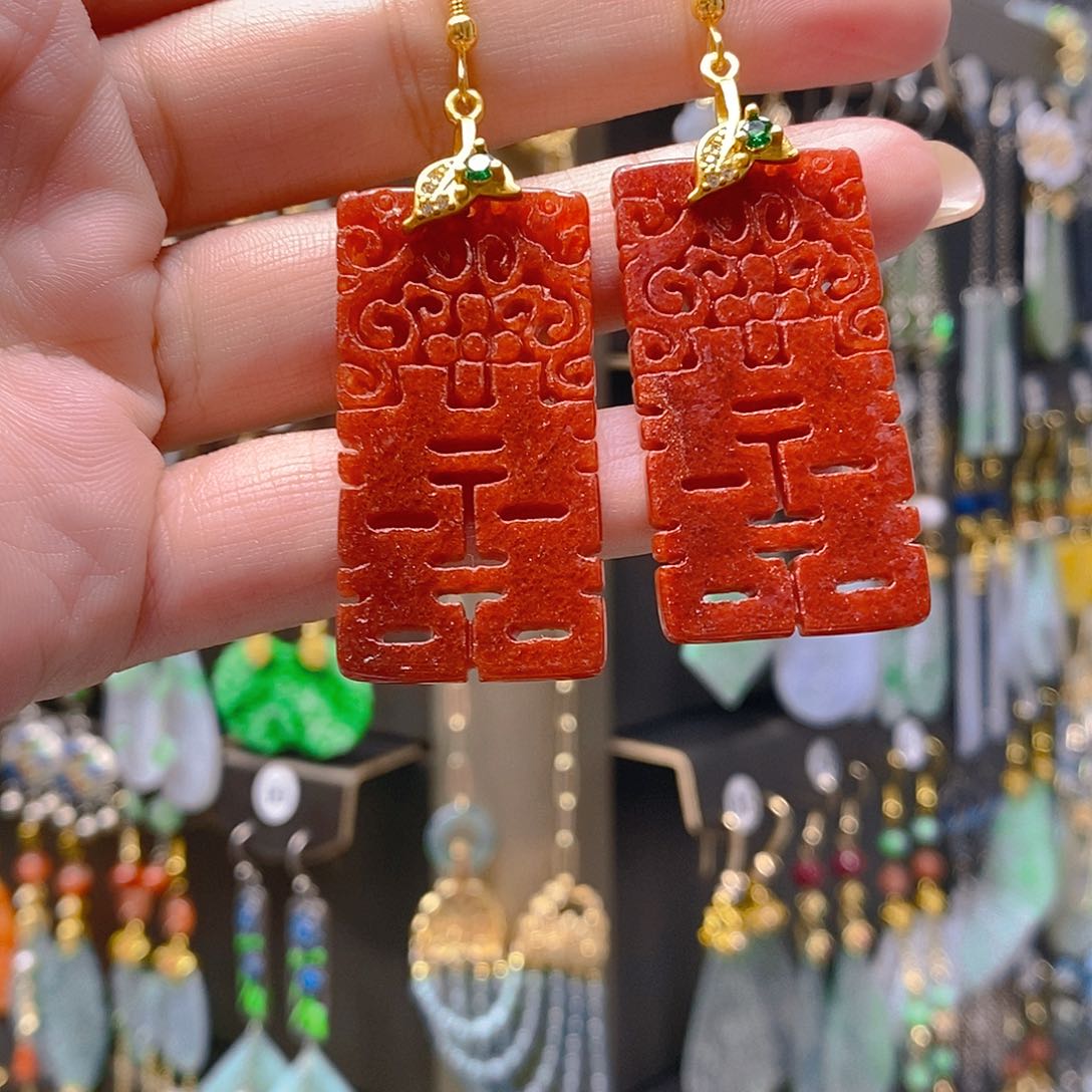 未镶嵌翡翠耳饰翡翠