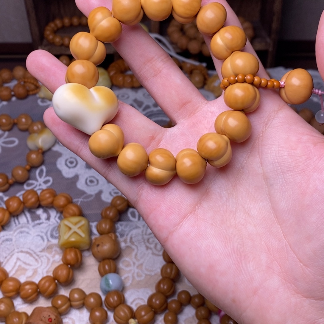 手串猴头核桃屁桃