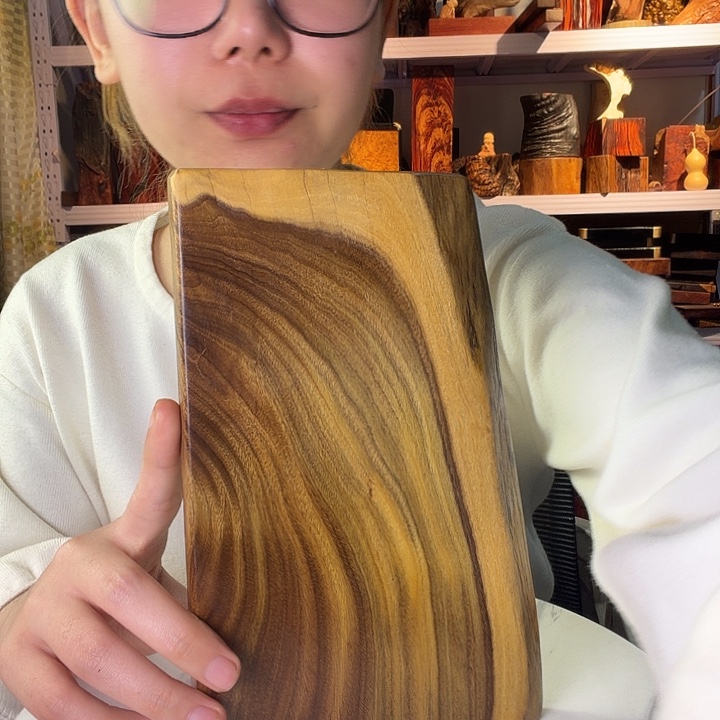 紫檀木类端景台左***脚