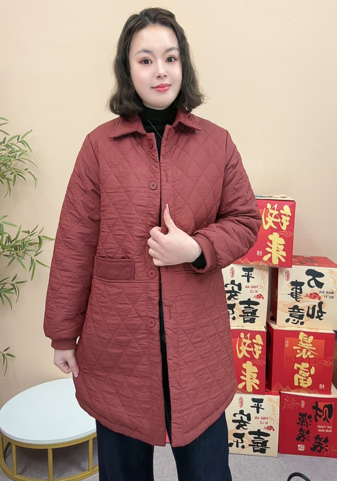 春秋新款妈妈装夹棉棱形格时尚百搭显瘦中长款开衫中老年气质外套