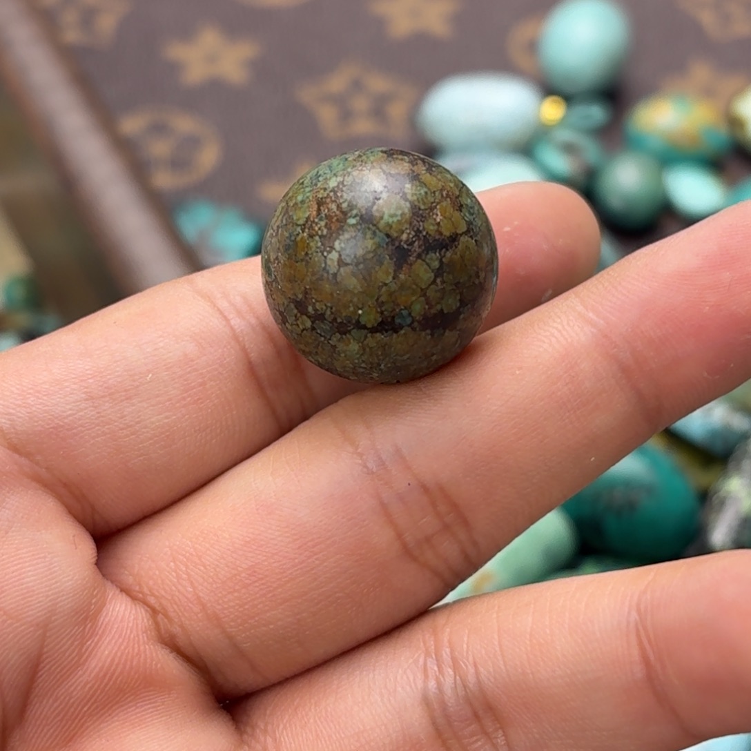 南红玛瑙未镶嵌绿松石