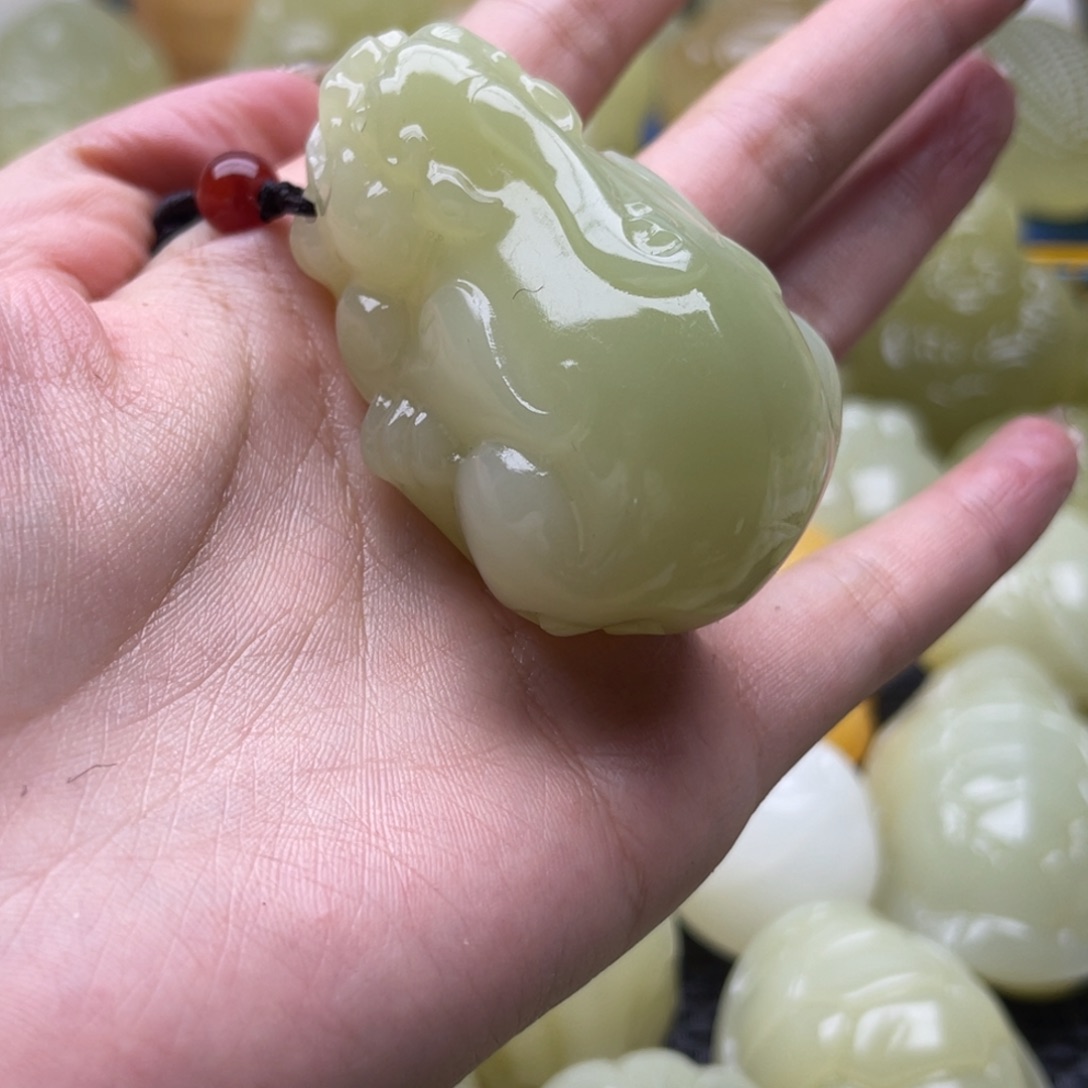 搏***鹰玉天然桌面摆放摆件