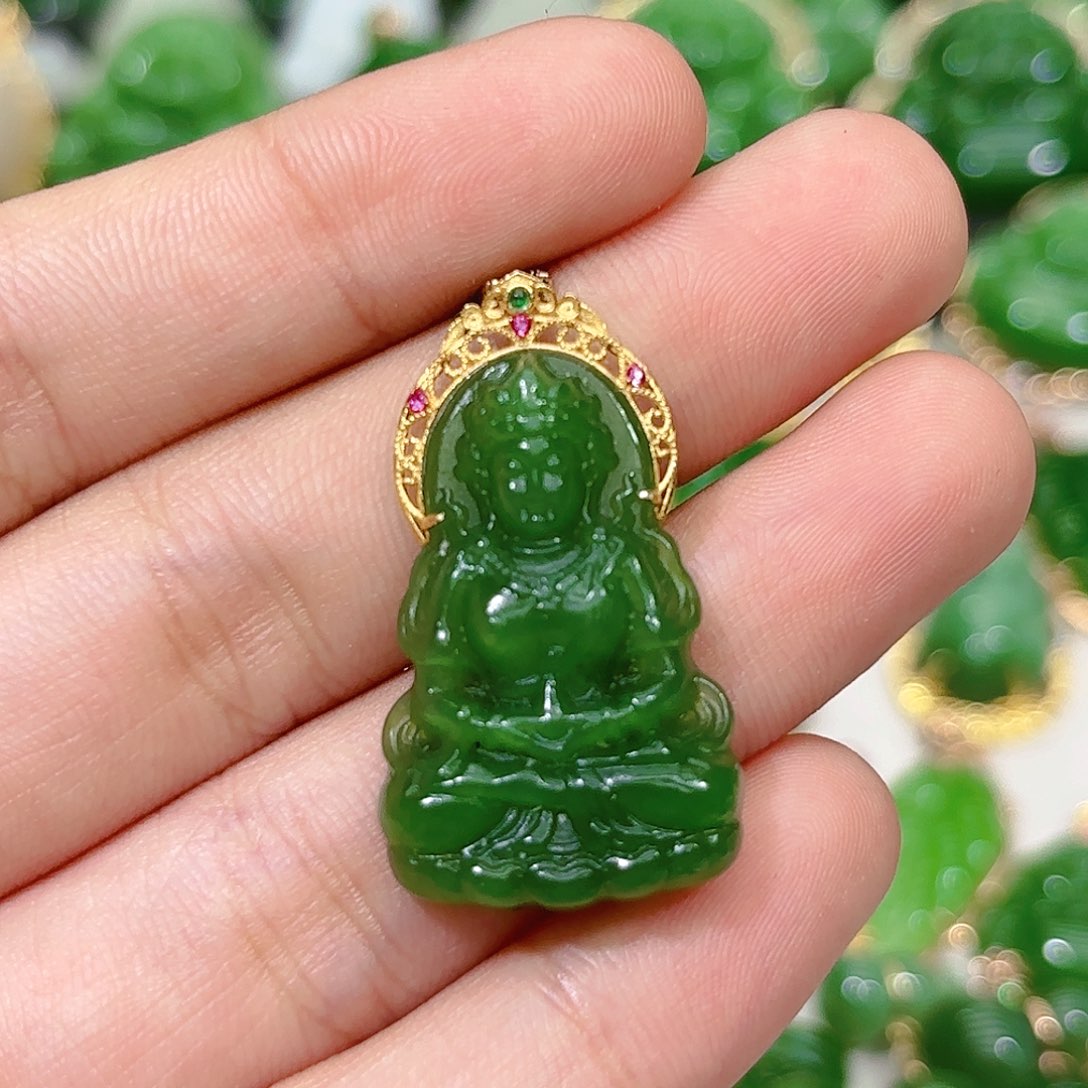 和田玉（碧玉）颈饰18K金镶嵌