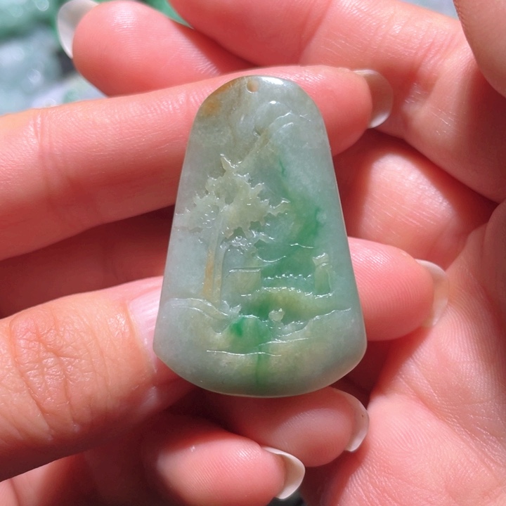 【闪购商品】翡翠颈饰未镶嵌天然翡翠