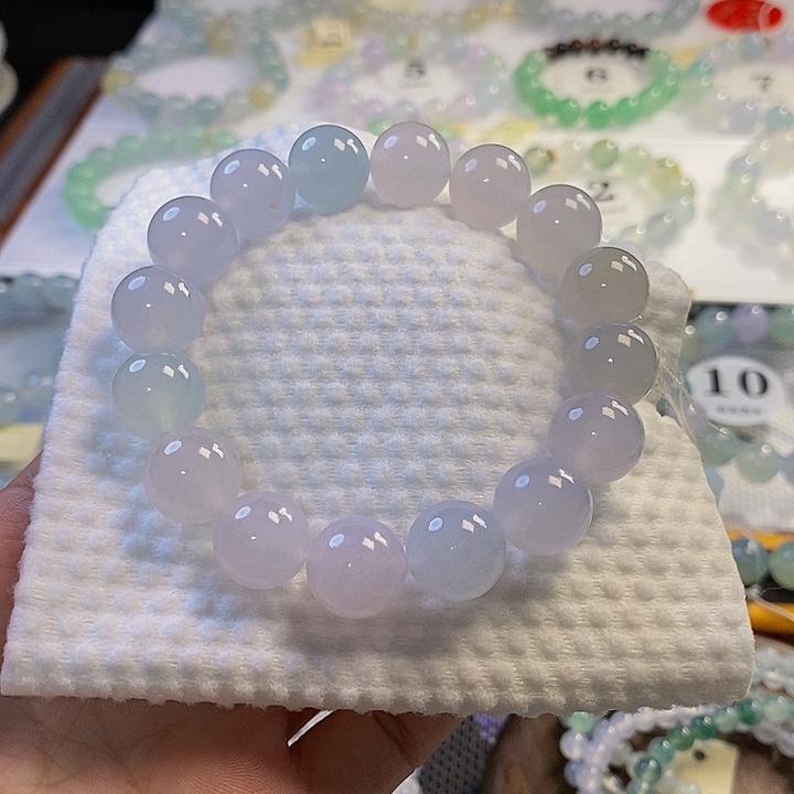 定制翡翠未镶嵌翡翠.