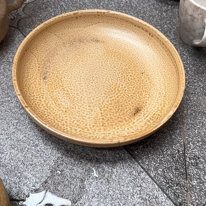 瓷片陶瓷盘子碗啥都有