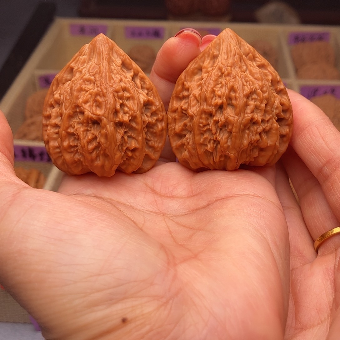 把件文玩核桃三角磨盘40