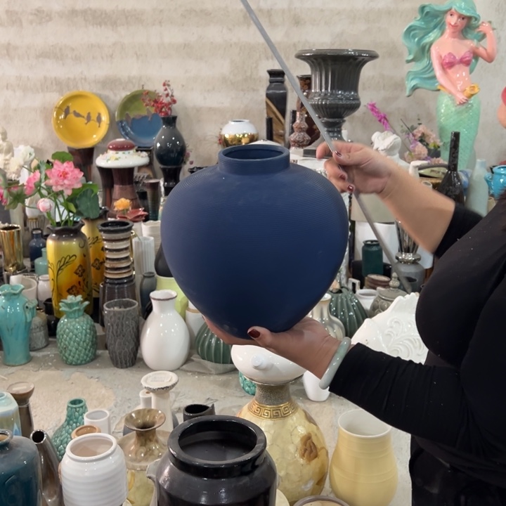 摆件高度23厘米口径7.5厘米微瑕捡漏