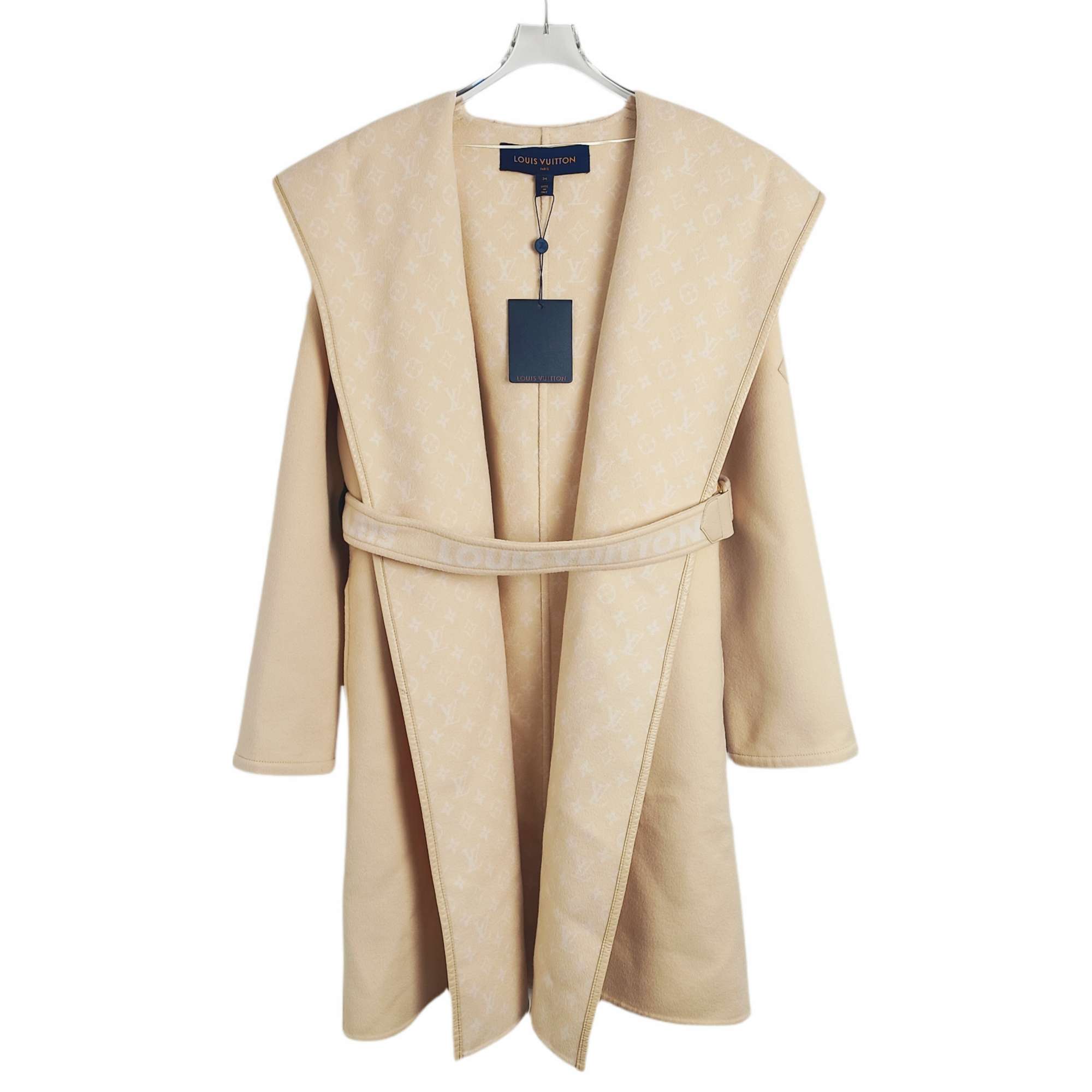 未使用 LouisVuitton/路易威登 001701 纯色连帽大衣 34码 