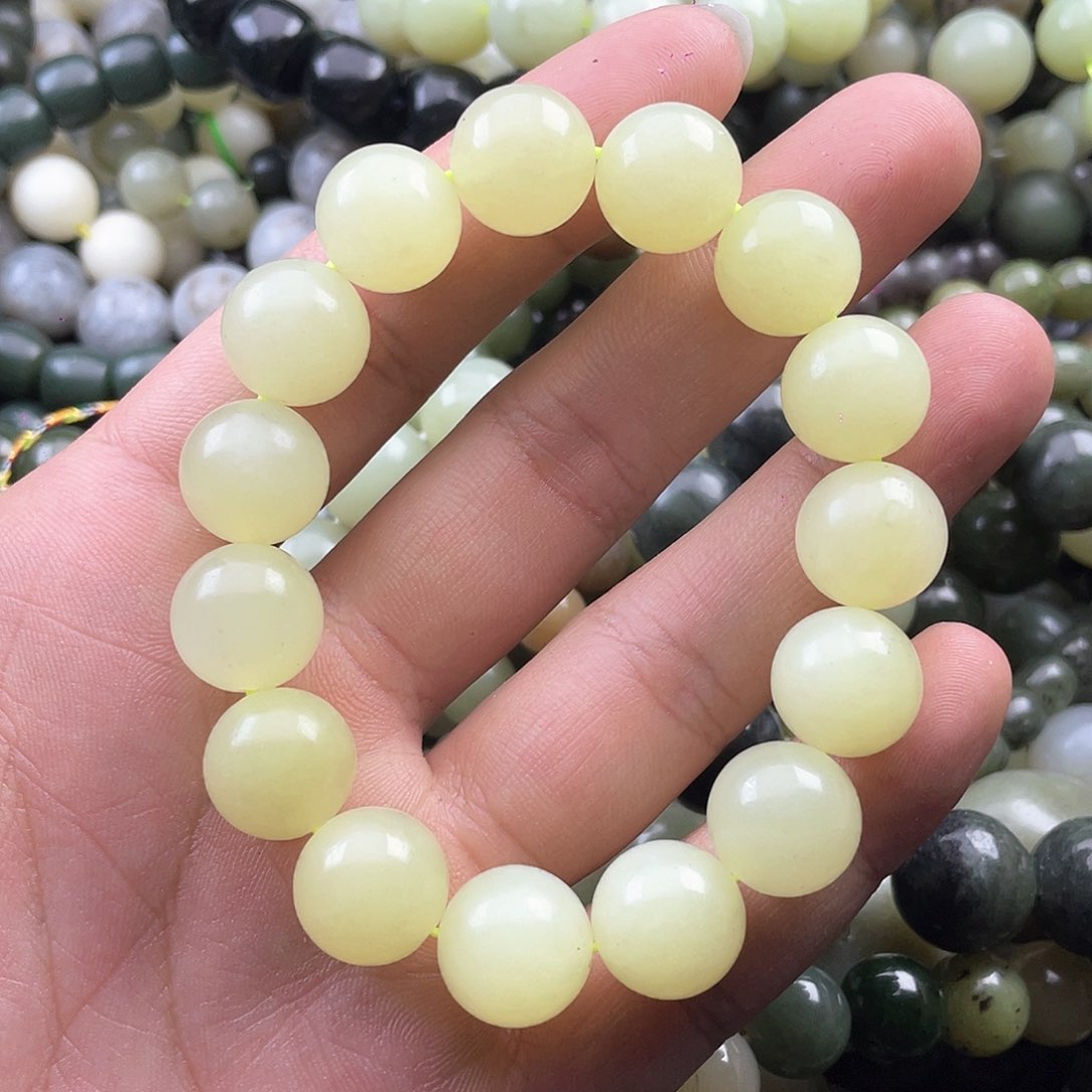 和田玉手串未镶嵌