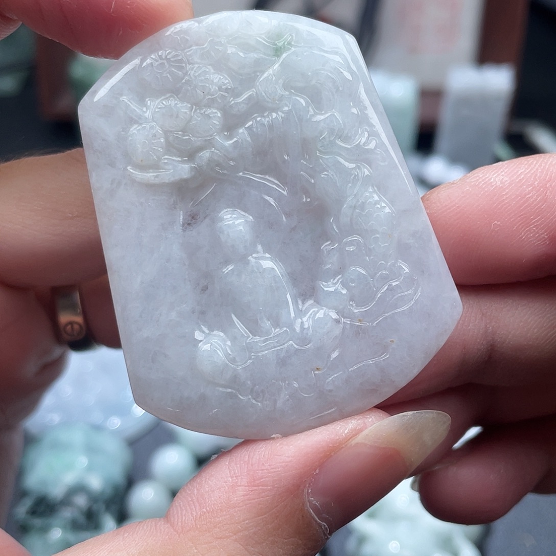 翡翠未镶嵌颈饰翡翠