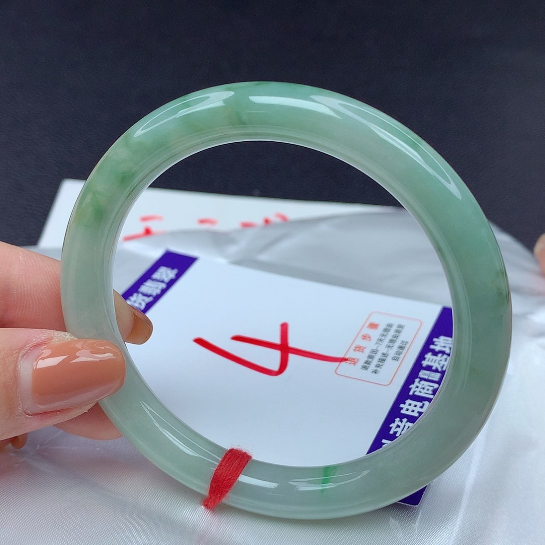 【闪购商品】翡翠手镯未镶嵌翡翠