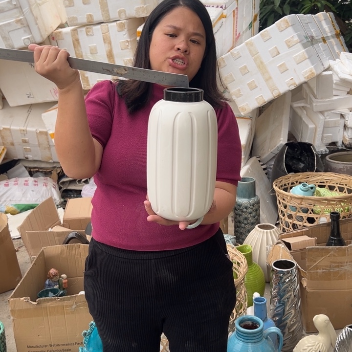 瓶高度27厘米口径7厘米微瑕捡漏