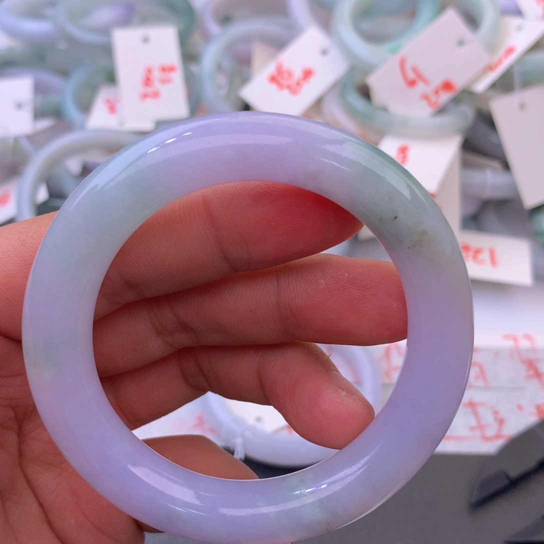 翡翠手镯未镶嵌456555666699