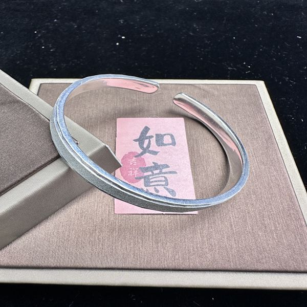 足银手镯 爱如繁星满天星轻奢磨砂素圈手镯女简约百搭高级感手镯