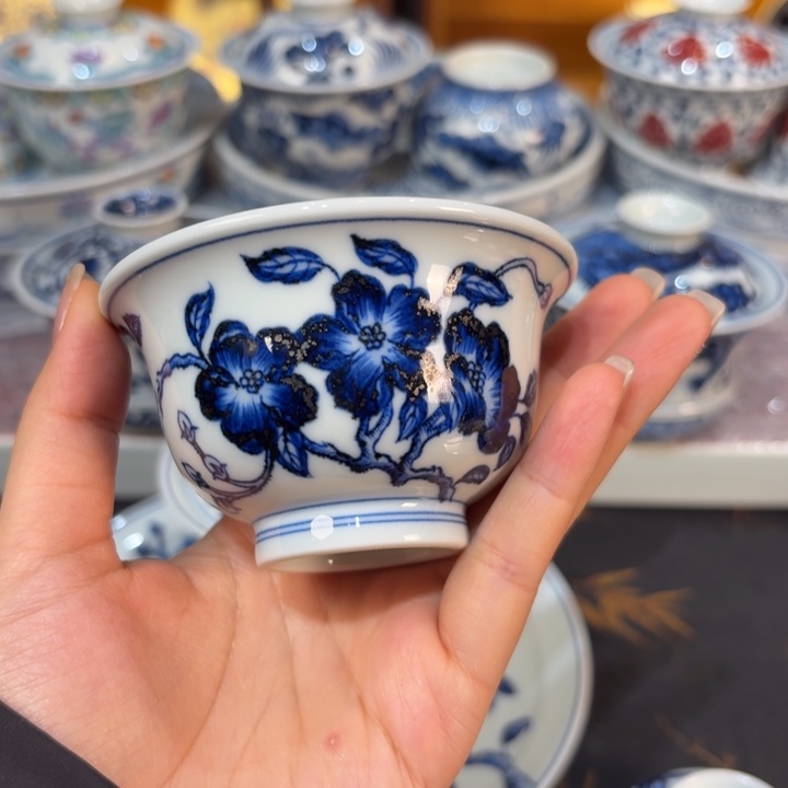 杯子……………………………………………………